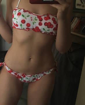 Public Photo of asia992