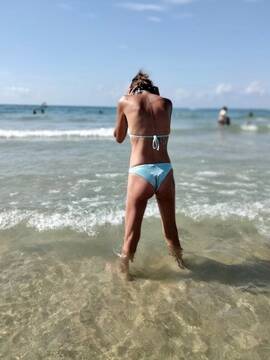 Public Photo of islabonita