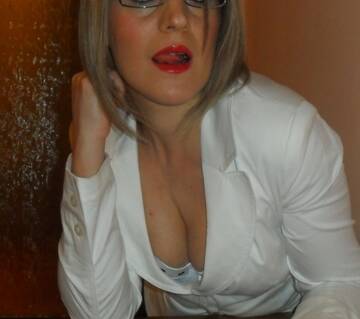 Public Photo of sexkiss74